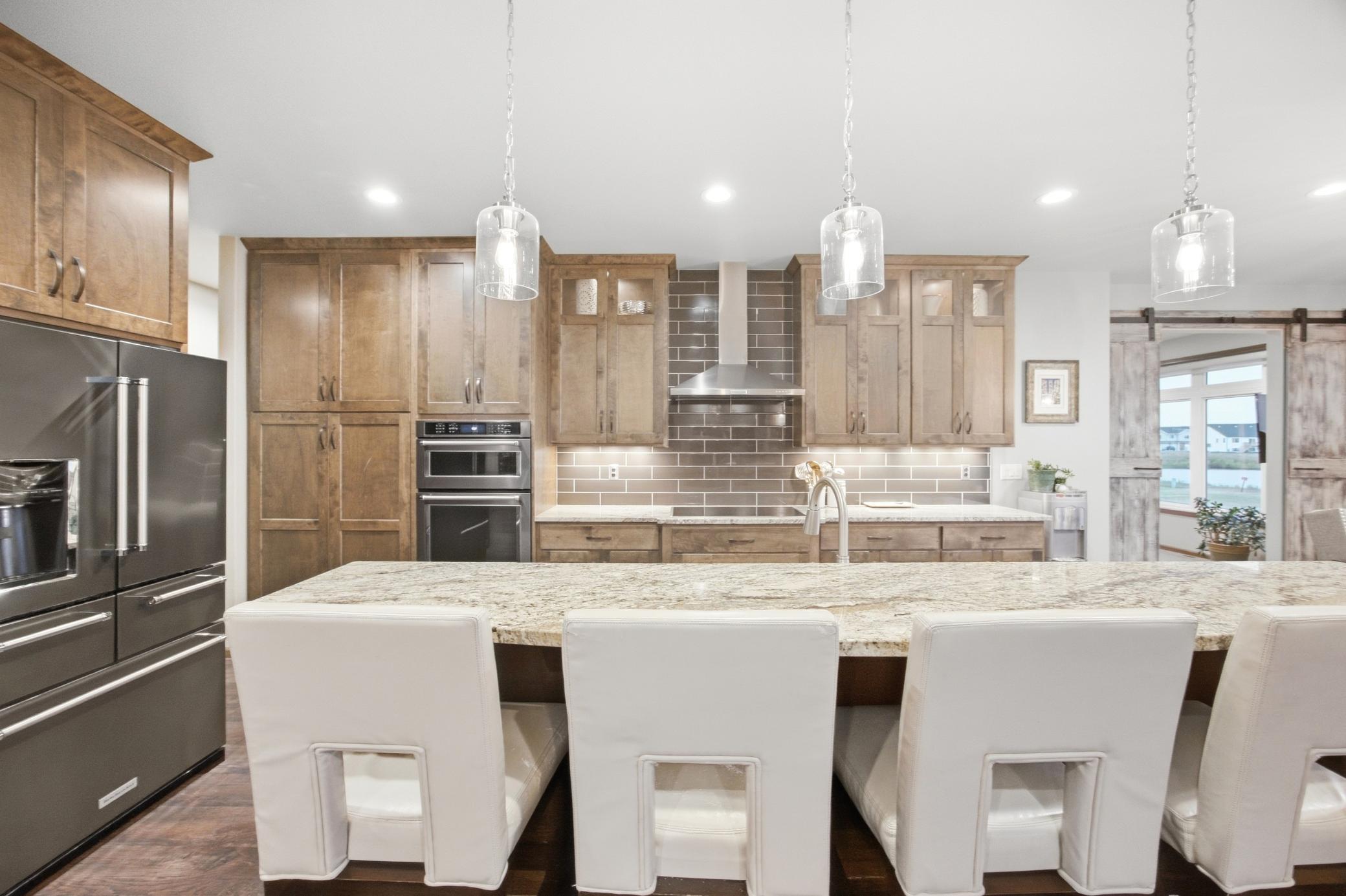 2015 single family home for sale at 7045 Golden Valley Parkway S in Fargo, ND — 6 bed, 3 bath (photo 11 of 67)