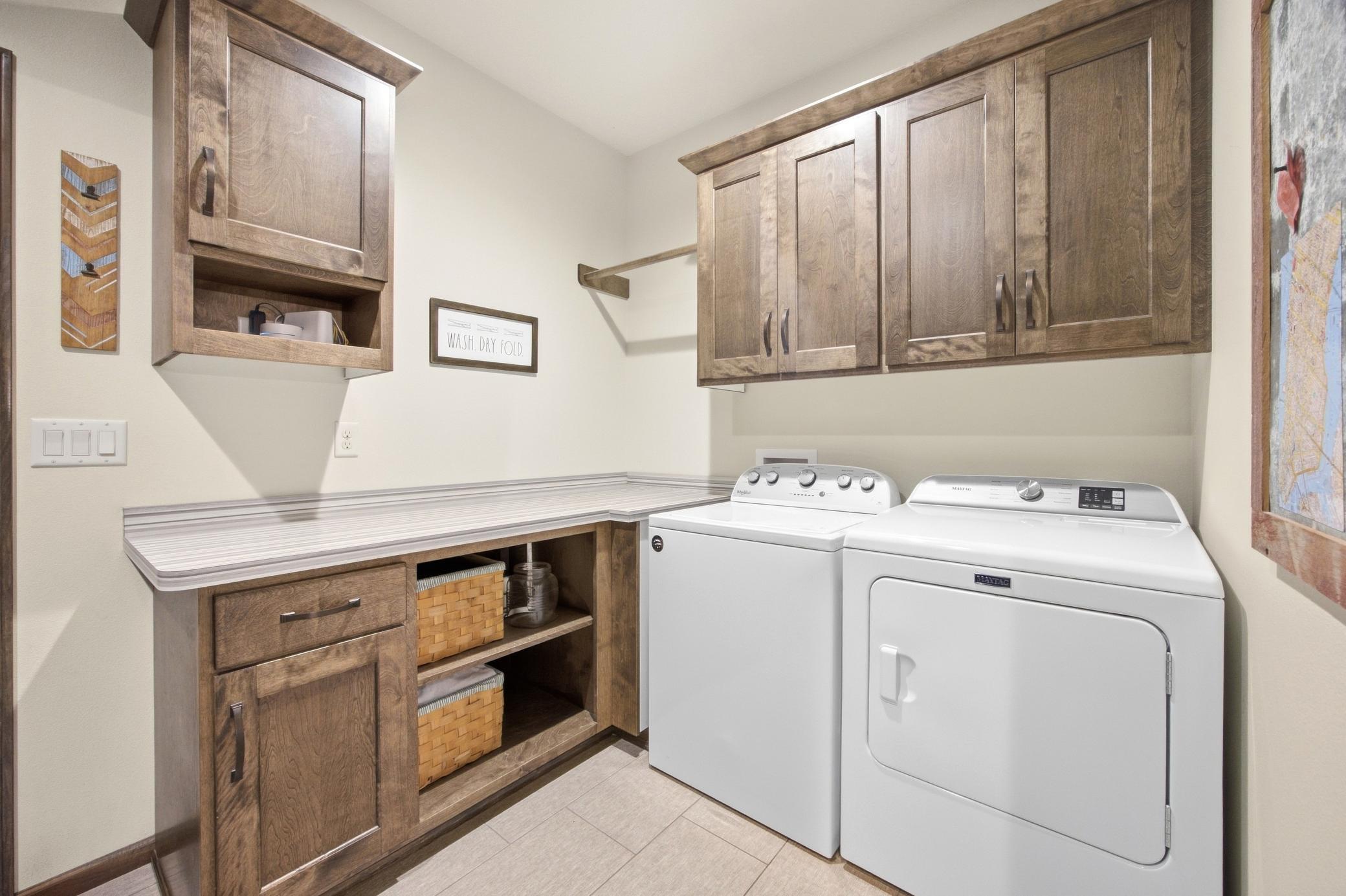 2015 single family home for sale at 7045 Golden Valley Parkway S in Fargo, ND — 6 bed, 3 bath (photo 27 of 67)