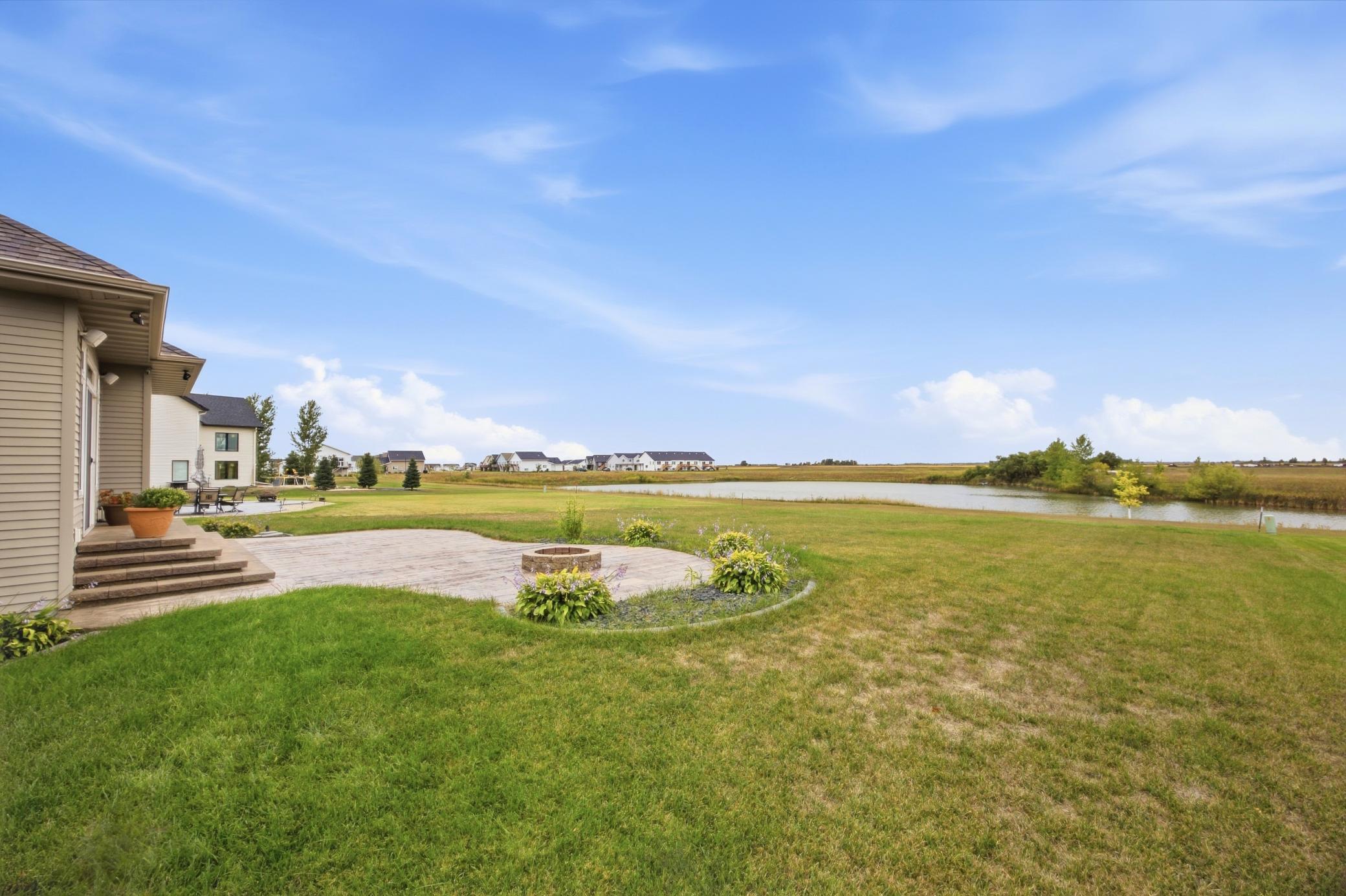 2015 single family home for sale at 7045 Golden Valley Parkway S in Fargo, ND — 6 bed, 3 bath (photo 56 of 67)