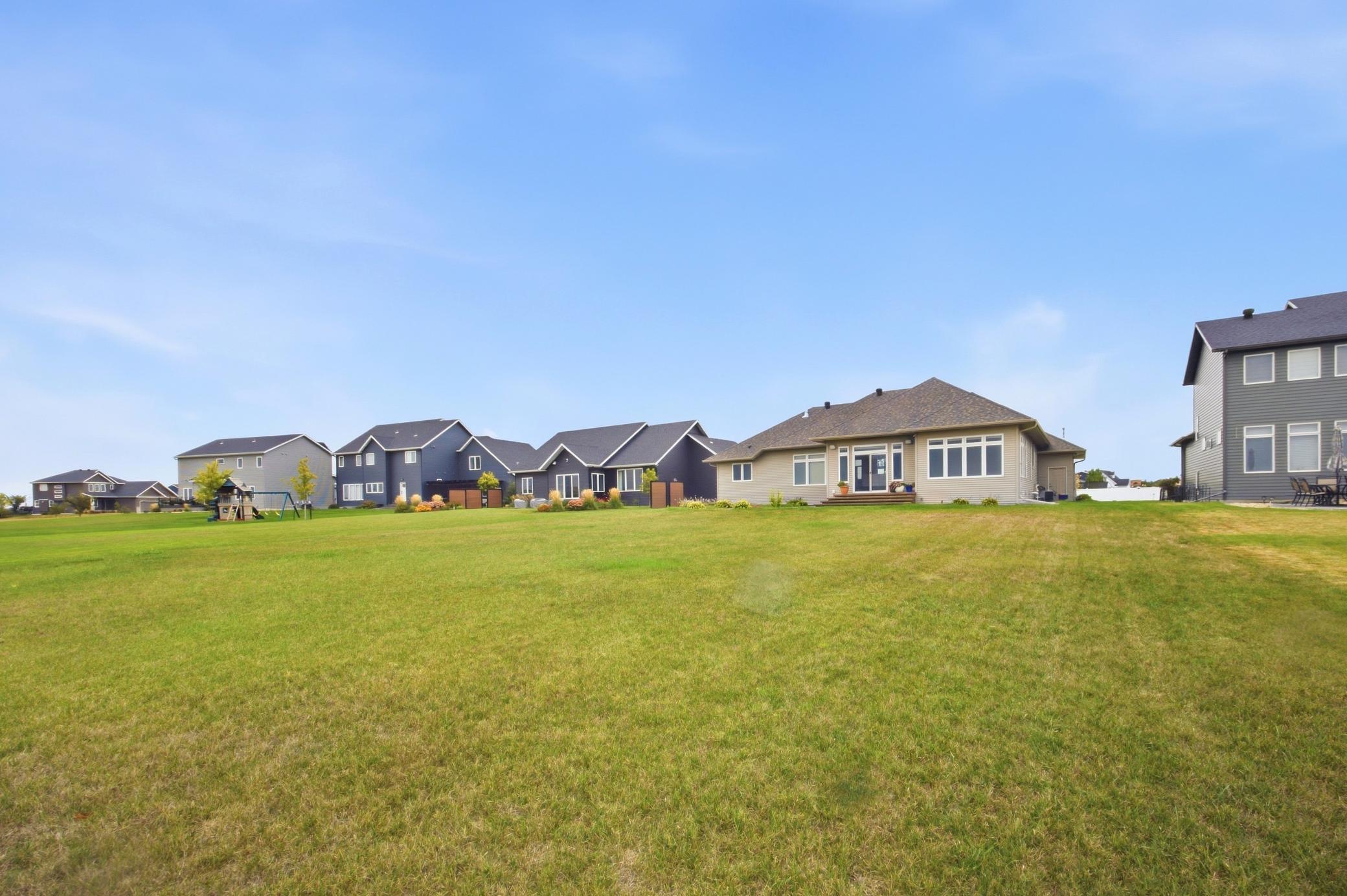 2015 single family home for sale at 7045 Golden Valley Parkway S in Fargo, ND — 6 bed, 3 bath (photo 61 of 67)