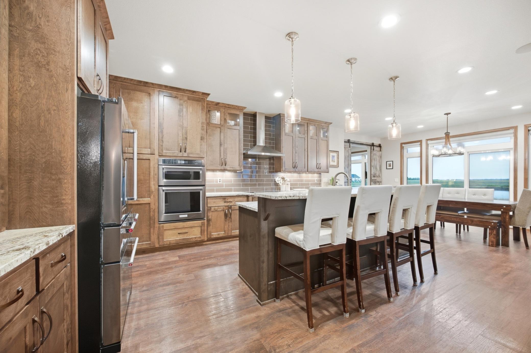 2015 single family home for sale at 7045 Golden Valley Parkway S in Fargo, ND — 6 bed, 3 bath (photo 10 of 67)