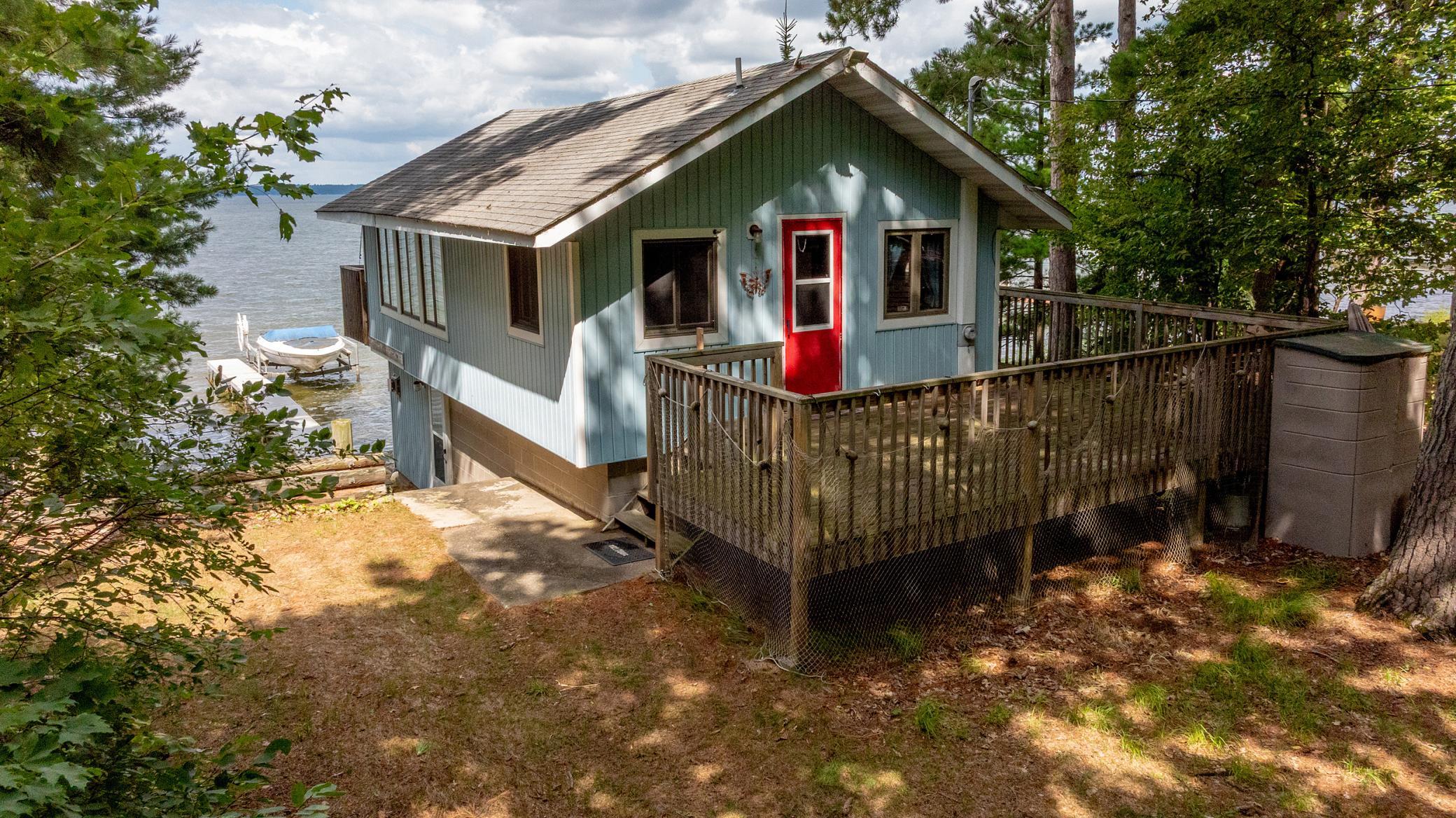 1960 single family home for sale at 4444 Mission Road in Nisswa, MN — 1 bed, 2 bath (photo 22 of 31)