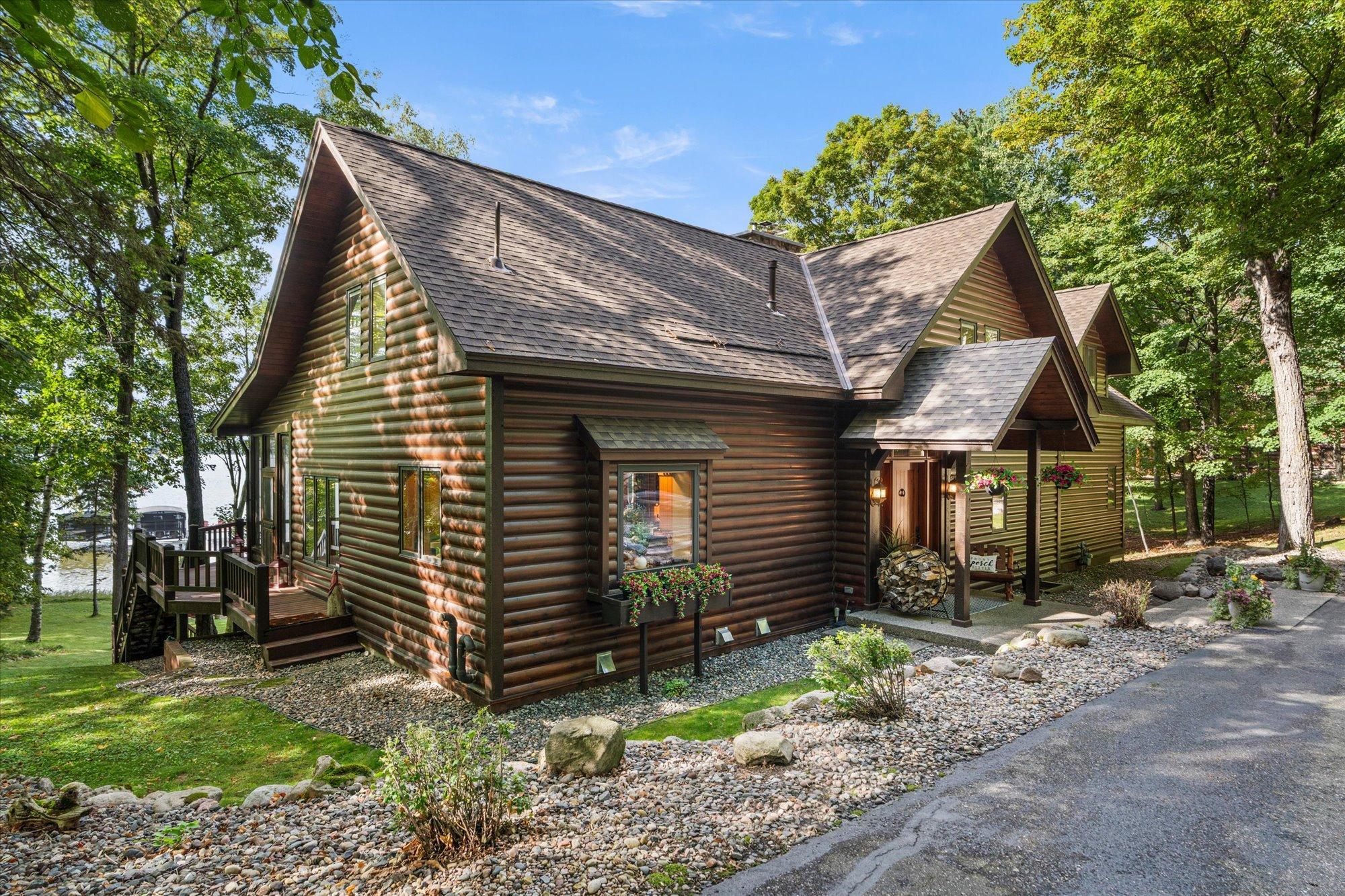 1989 single family home for sale at 12462 Anchor Point Road in Crosslake, MN — 4 bed, 4 bath (photo 13 of 61)