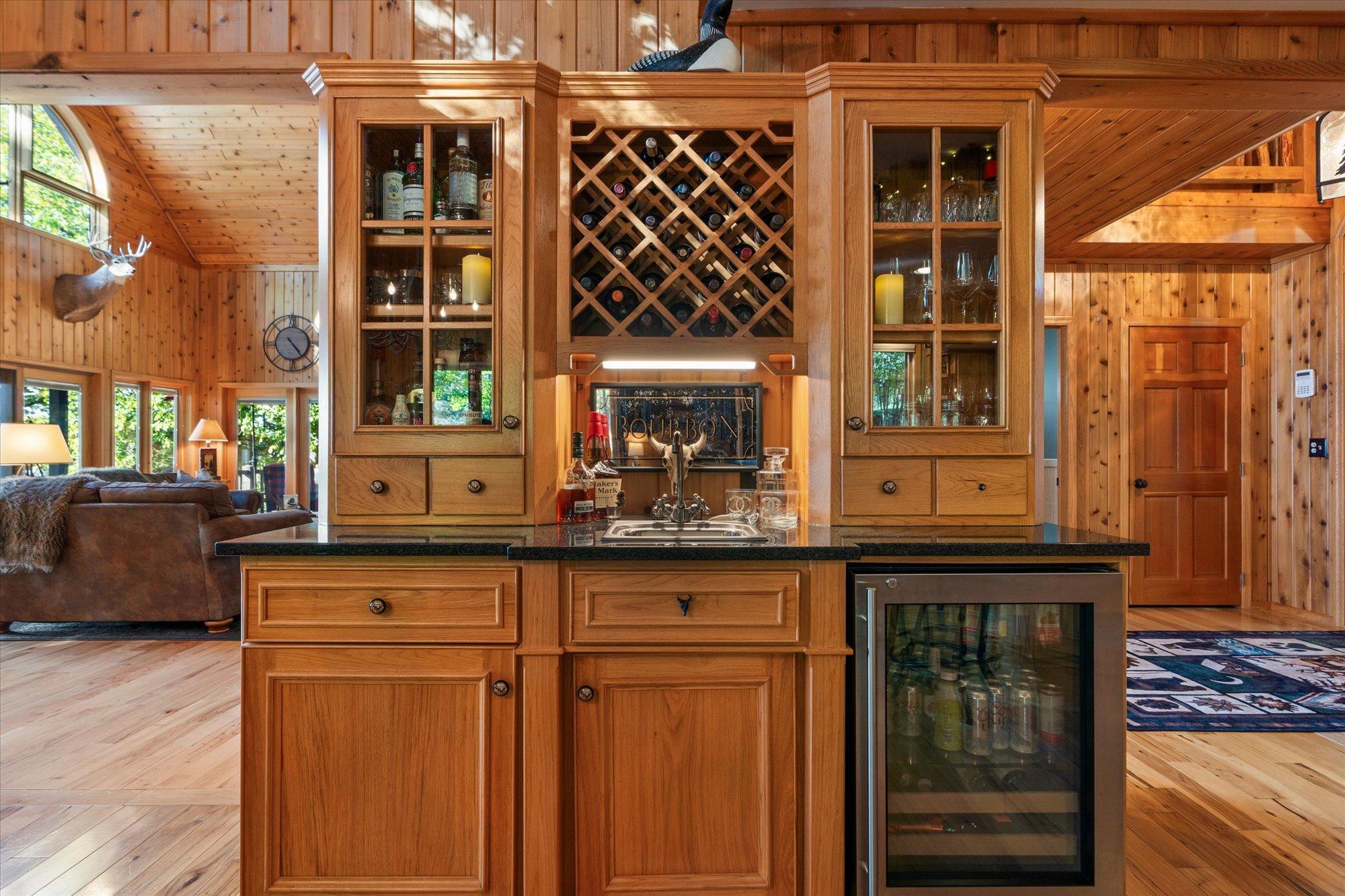 1989 single family home for sale at 12462 Anchor Point Road in Crosslake, MN — 4 bed, 4 bath (photo 28 of 61)