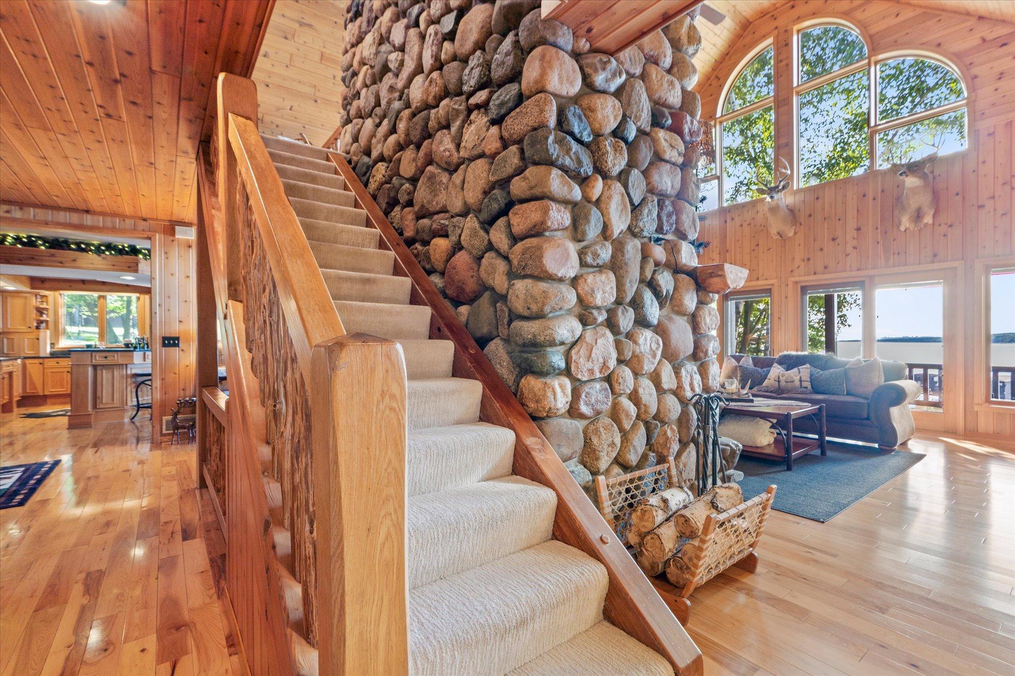 1989 single family home for sale at 12462 Anchor Point Road in Crosslake, MN — 4 bed, 4 bath (photo 37 of 61)