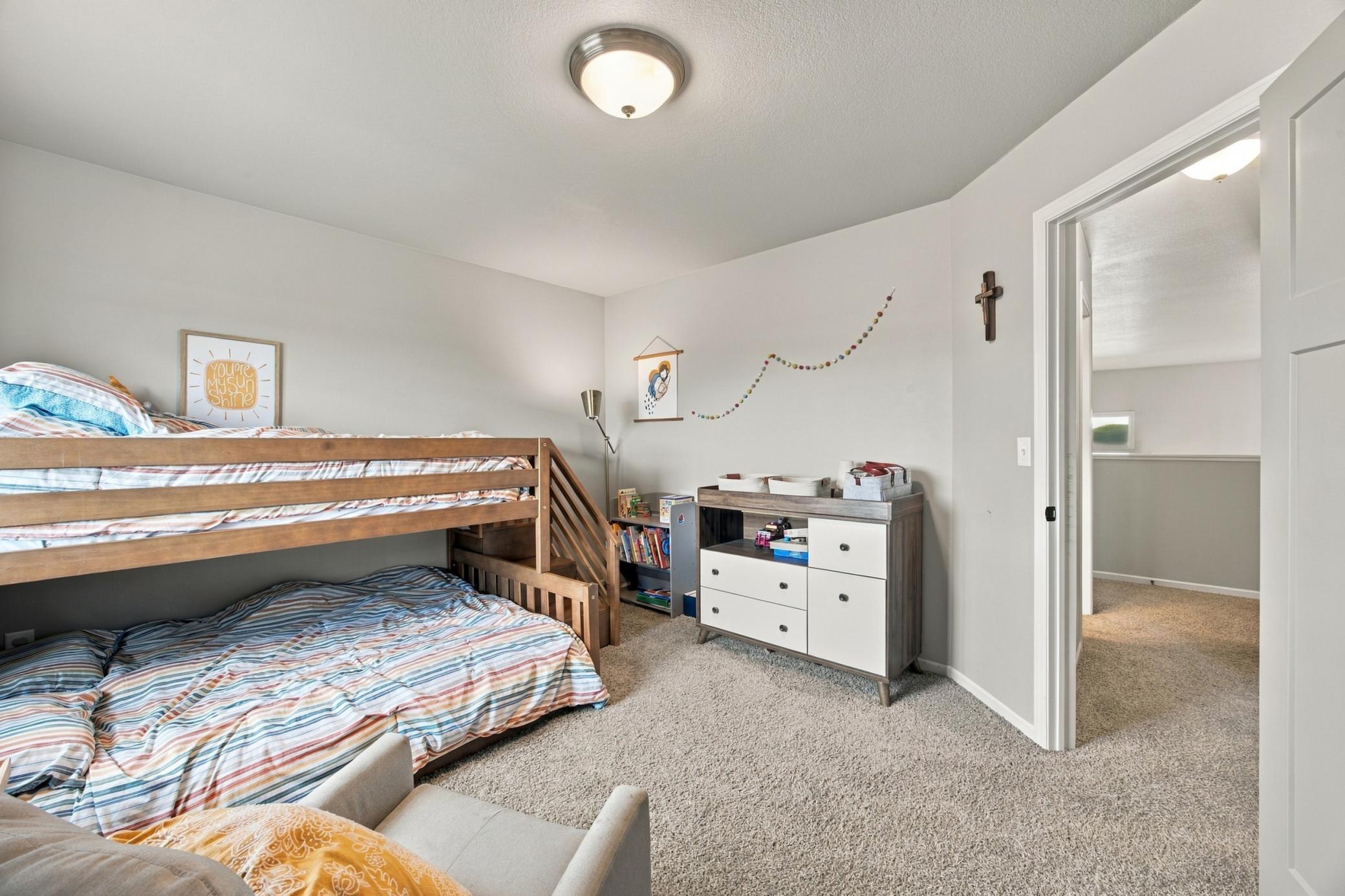 2016 single family home for sale at 2114 65th Avenue S in Fargo, ND — 3 bed, 3 bath (photo 17 of 28)