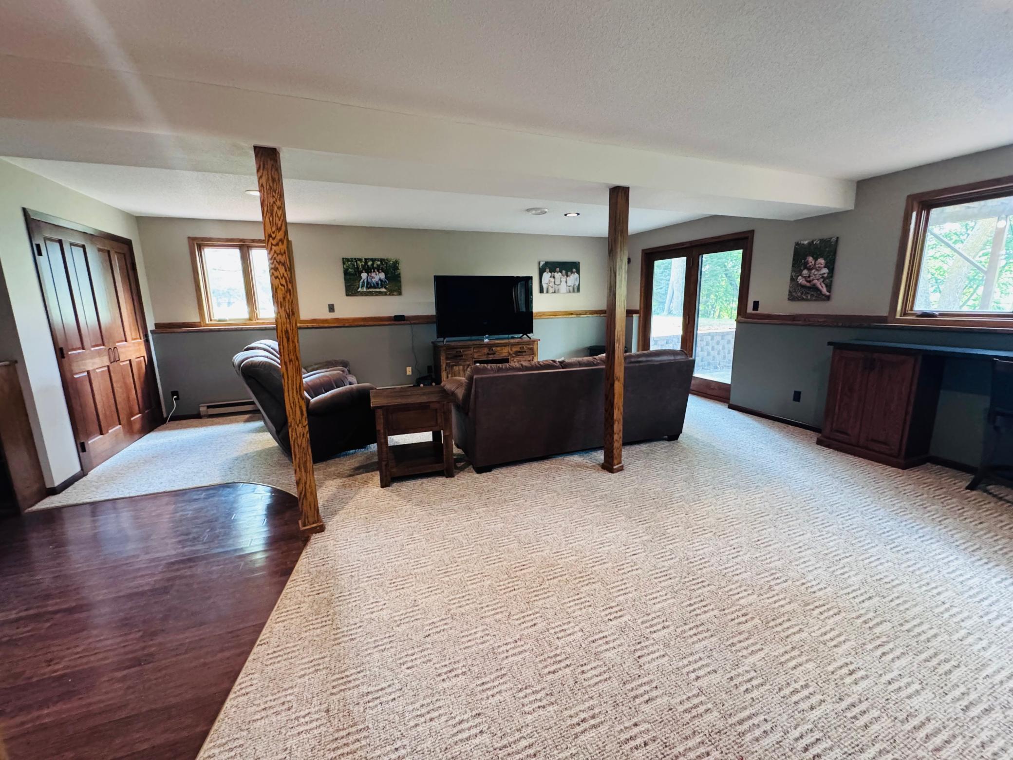 1979 single family home for sale at 128 Eastwood Drive in Thief River Falls, MN — 3 bed, 2 bath (photo 22 of 62)