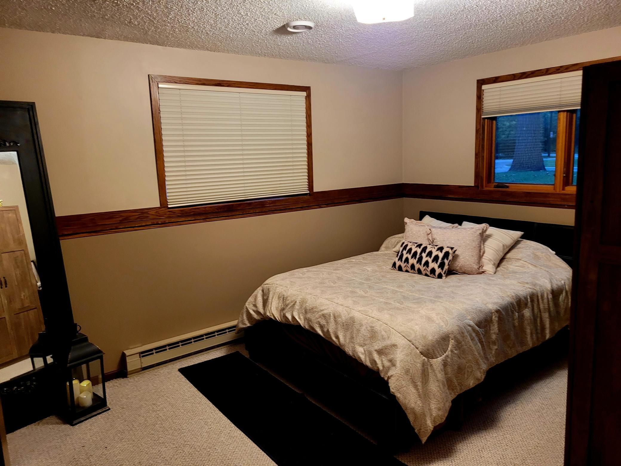 1979 single family home for sale at 128 Eastwood Drive in Thief River Falls, MN — 3 bed, 2 bath (photo 28 of 62)