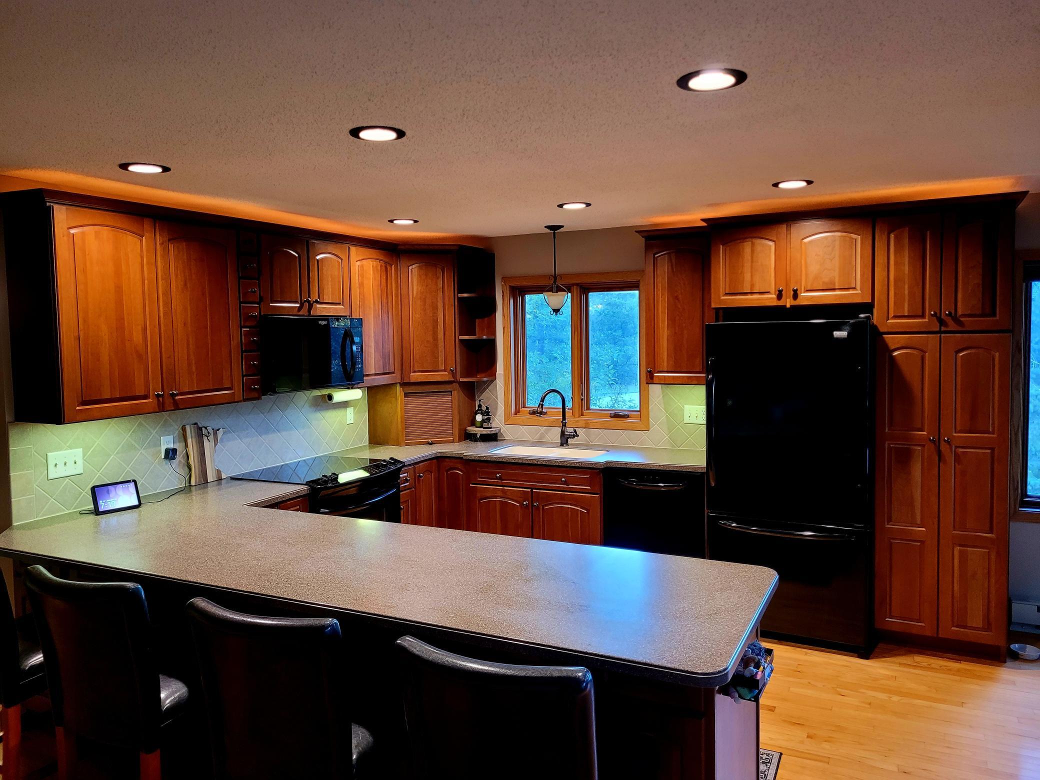 1979 single family home for sale at 128 Eastwood Drive in Thief River Falls, MN — 3 bed, 2 bath (photo 4 of 62)