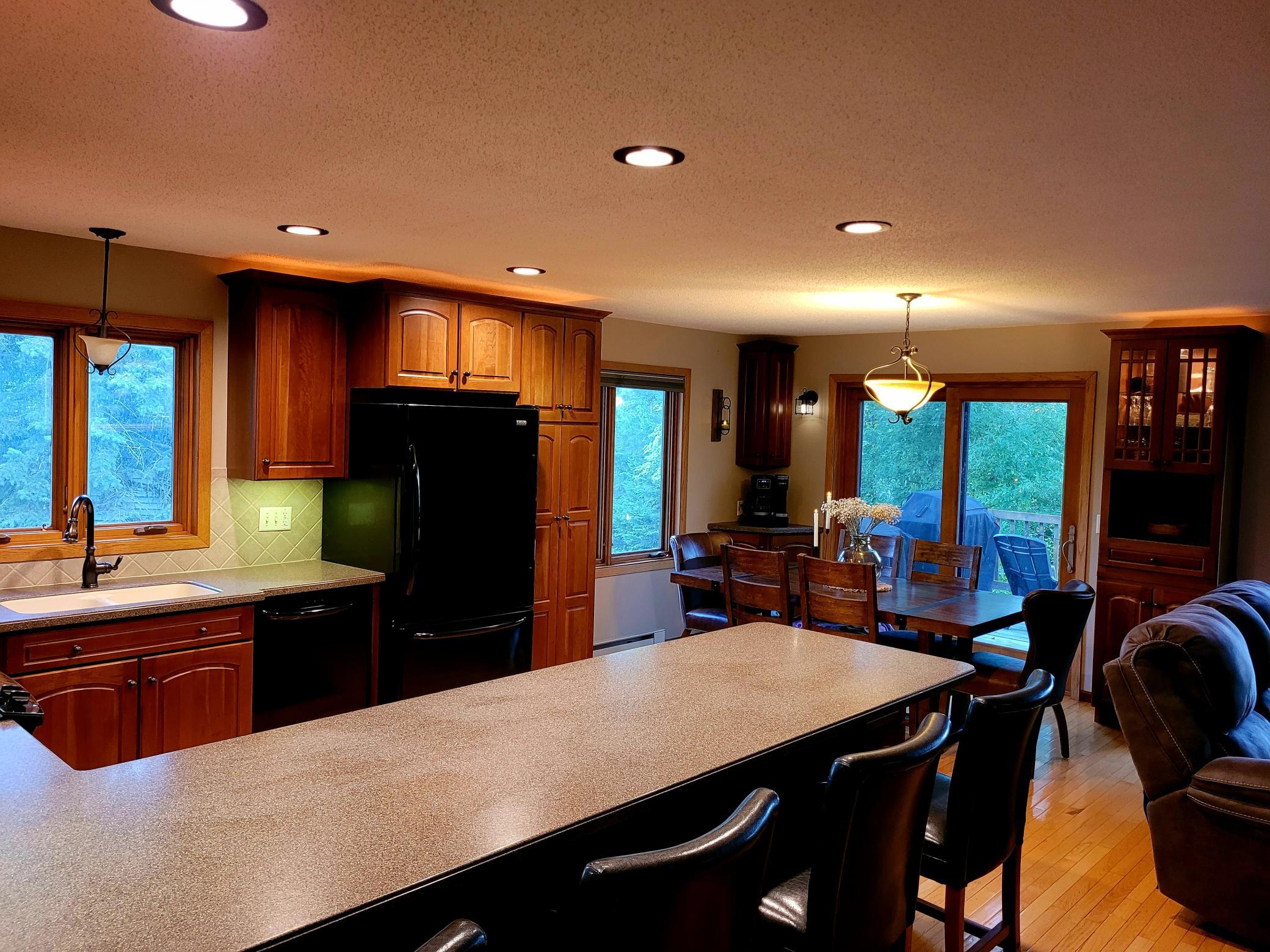 1979 single family home for sale at 128 Eastwood Drive in Thief River Falls, MN — 3 bed, 2 bath (photo 6 of 62)