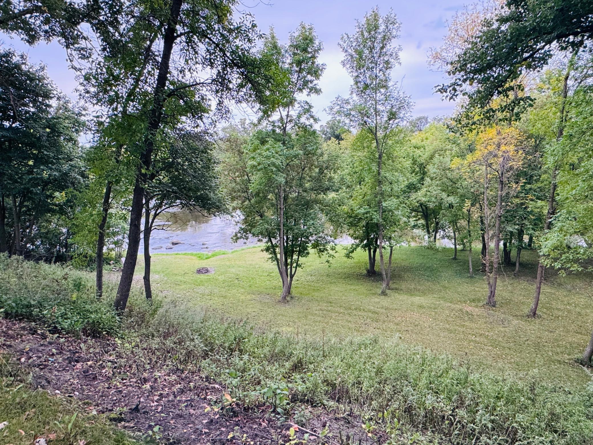 1979 single family home for sale at 128 Eastwood Drive in Thief River Falls, MN — 3 bed, 2 bath (photo 56 of 62)