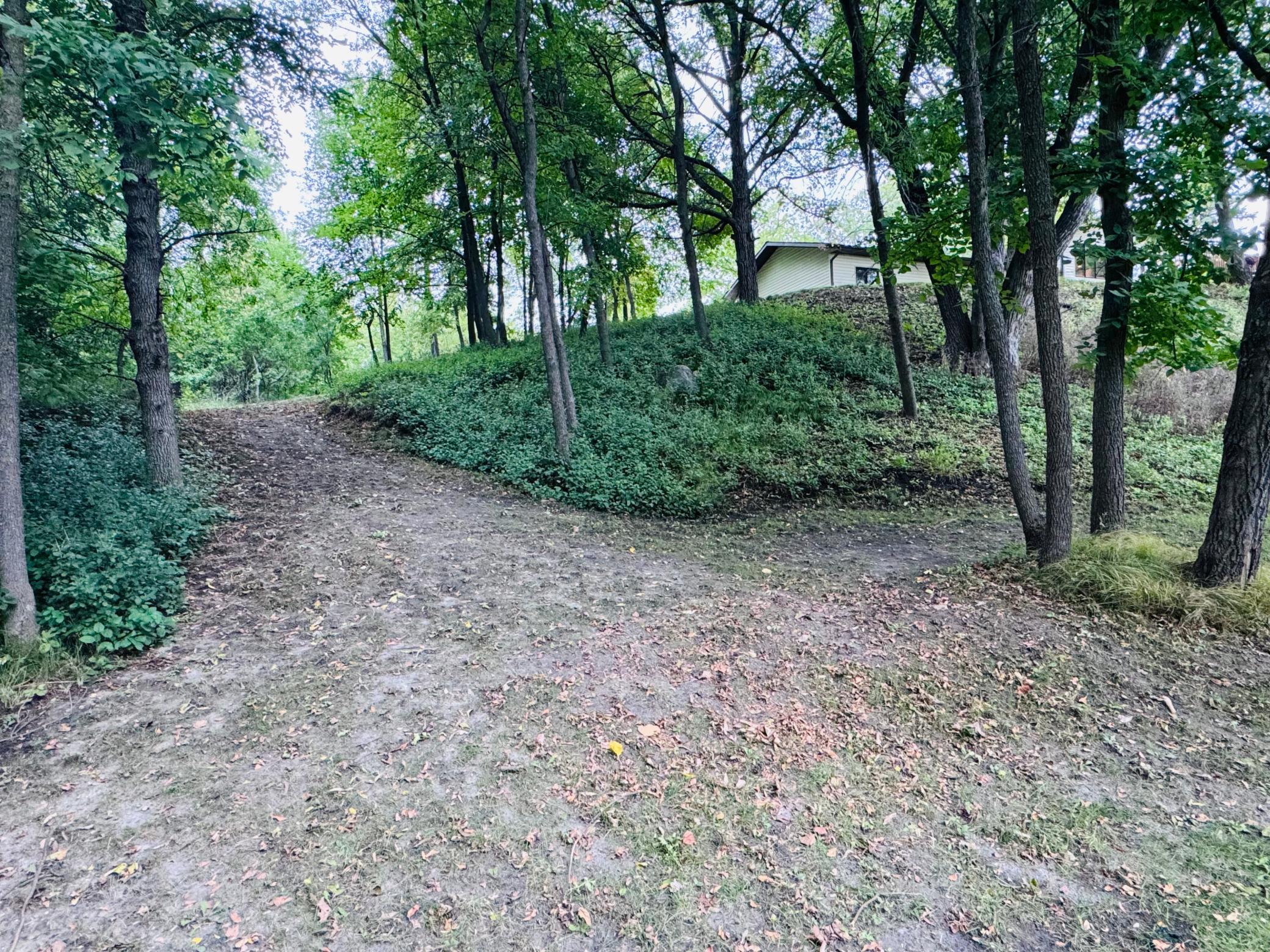 1979 single family home for sale at 128 Eastwood Drive in Thief River Falls, MN — 3 bed, 2 bath (photo 57 of 62)