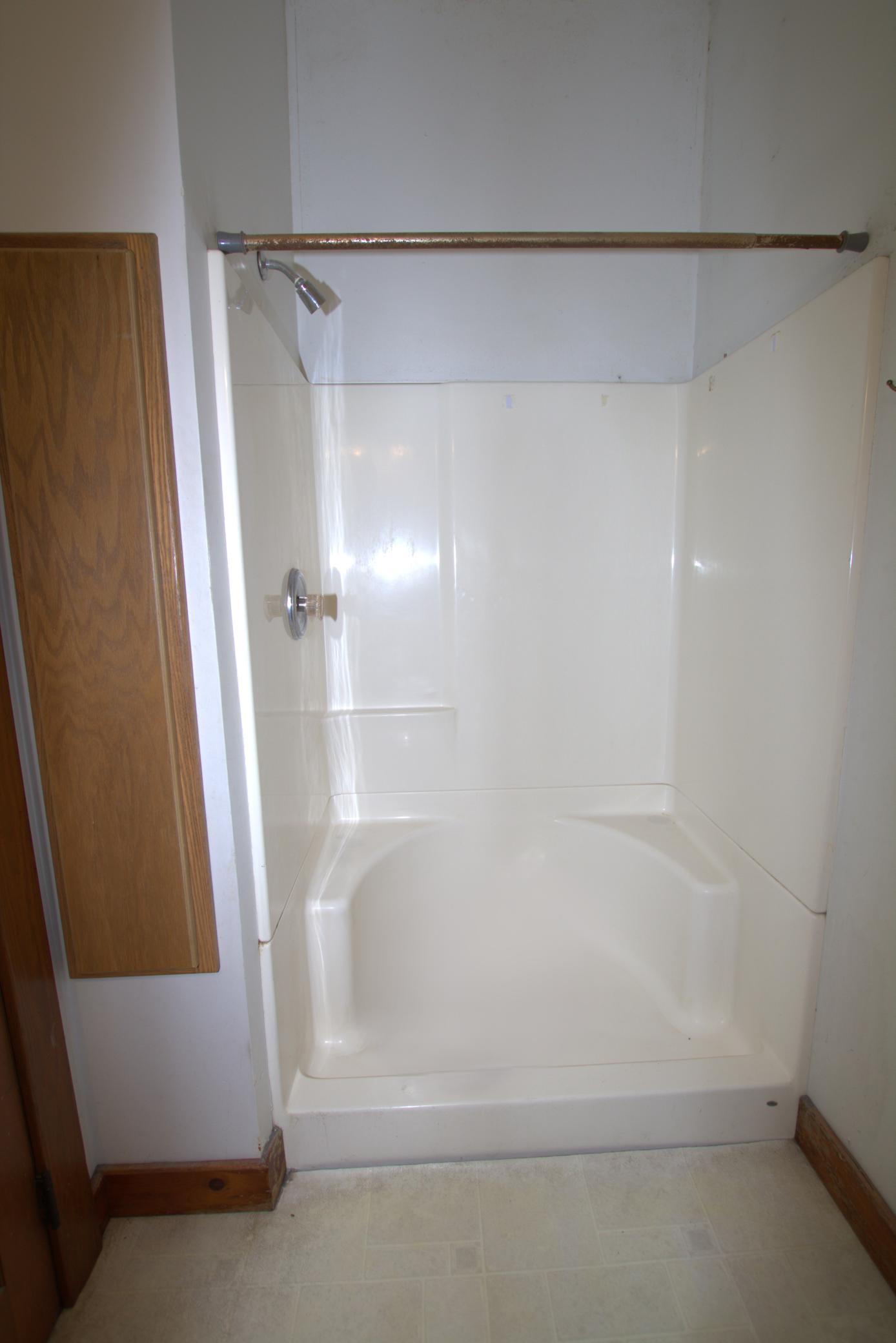 1904 single family home for sale at 1015 US 10 E in Staples, MN — 2 bed, 2 bath (photo 14 of 17)