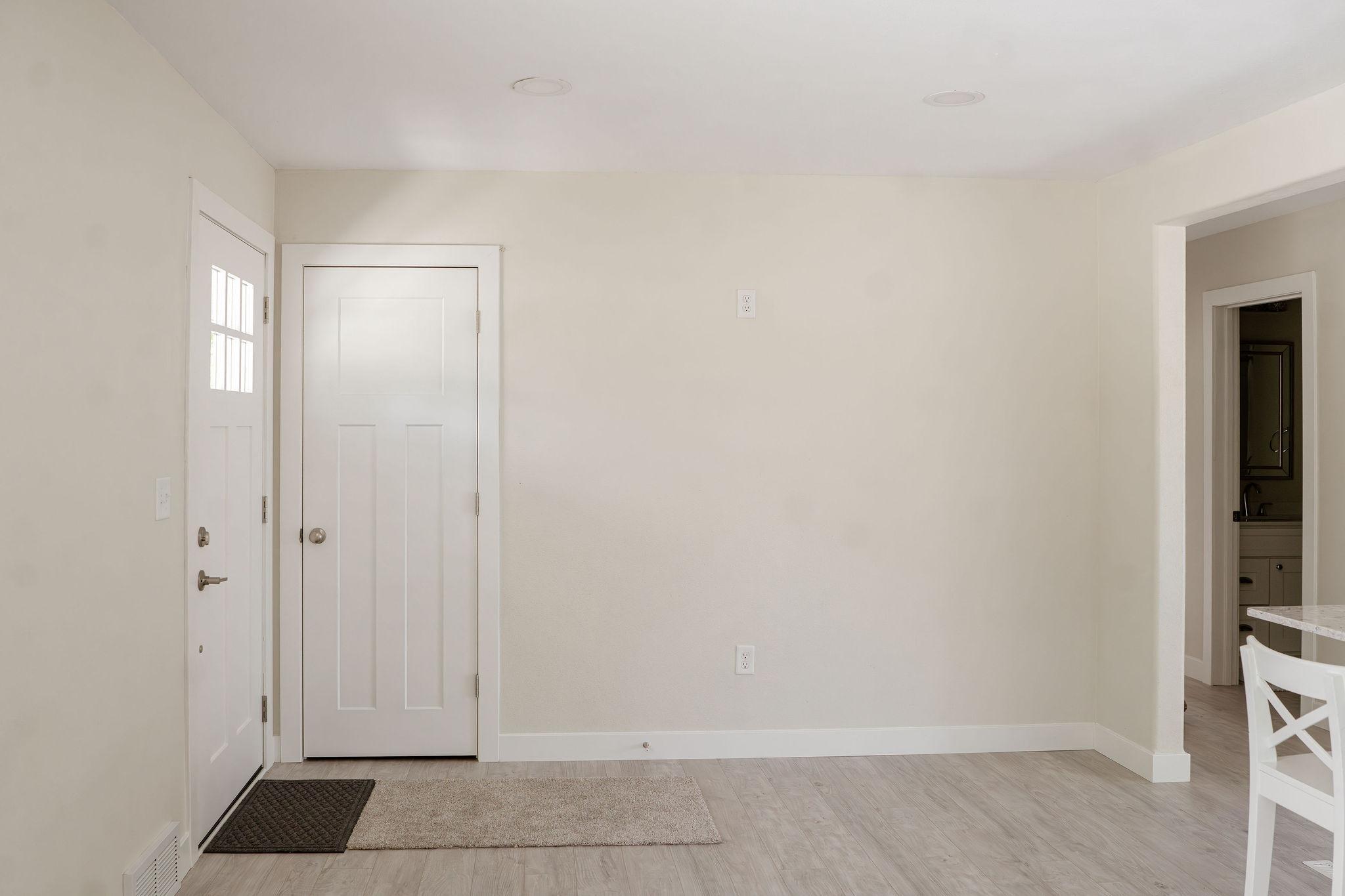 1954 single family home for sale at 705 18th Street N in Moorhead, MN — 3 bed, 2 bath (photo 12 of 45)