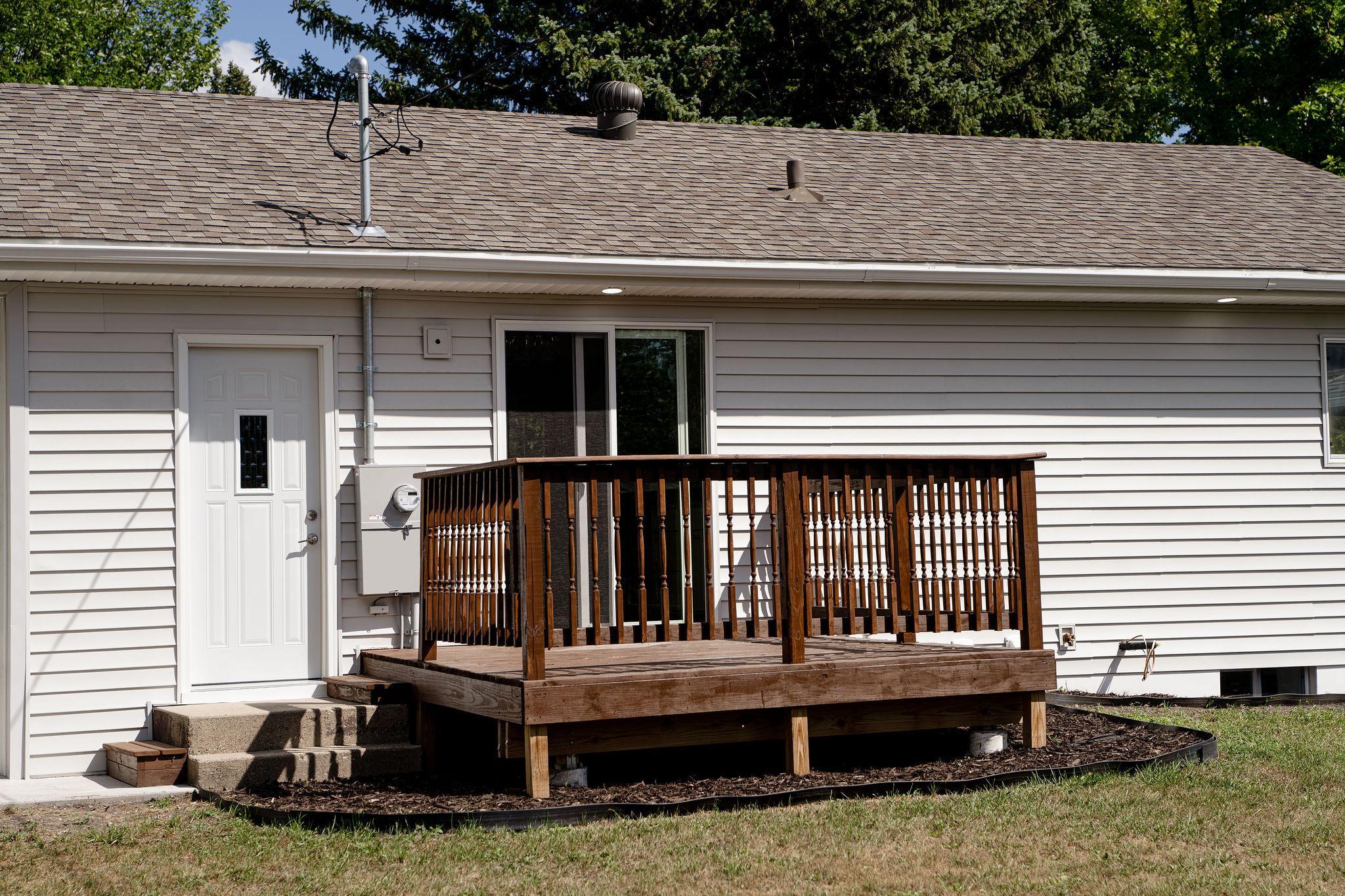 1954 single family home for sale at 705 18th Street N in Moorhead, MN — 3 bed, 2 bath (photo 42 of 45)
