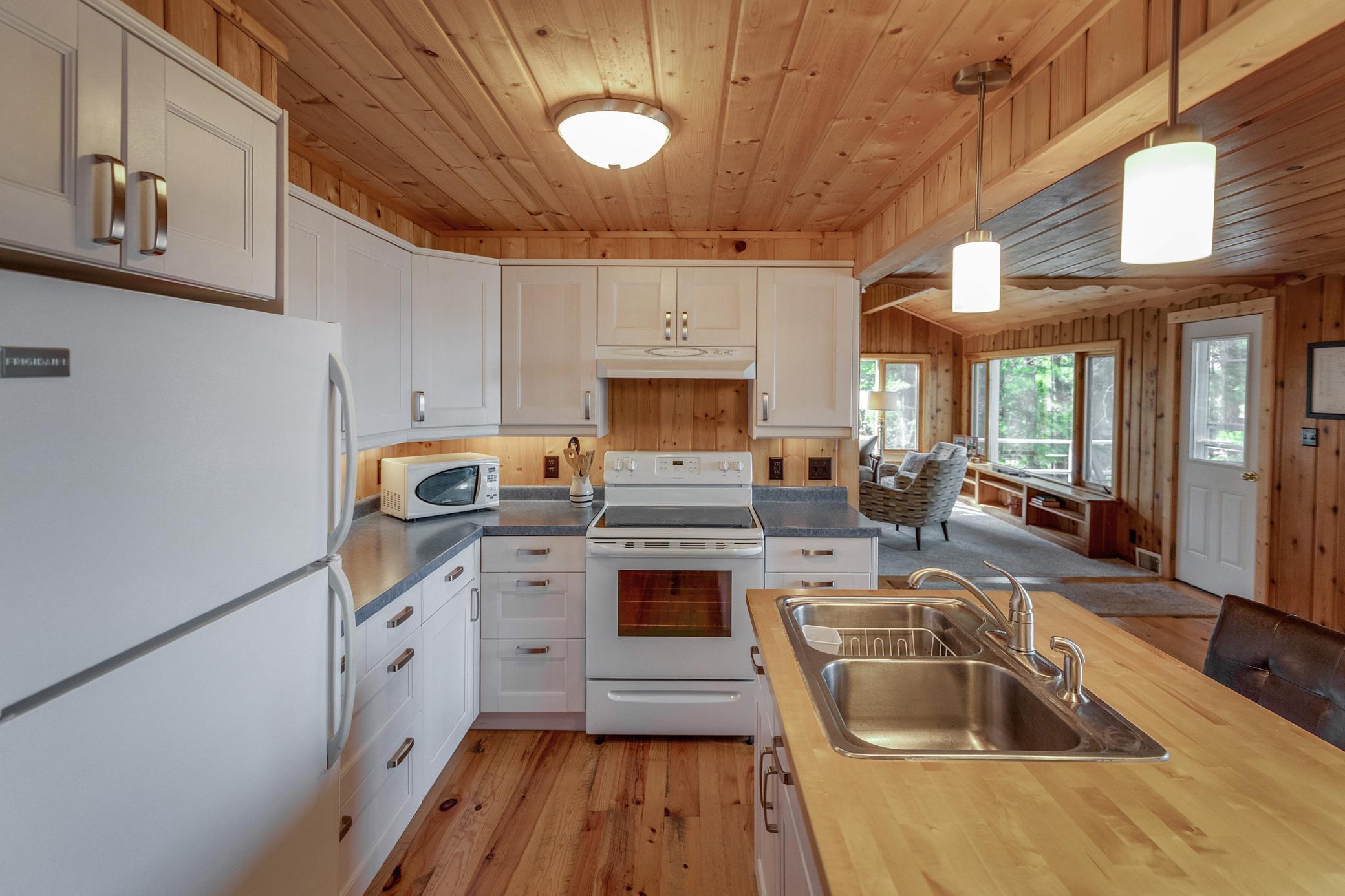 1945 single family home for sale at 4109 Long Beach Drive NW in Hackensack, MN — 2 bed, 1 bath (photo 12 of 30)