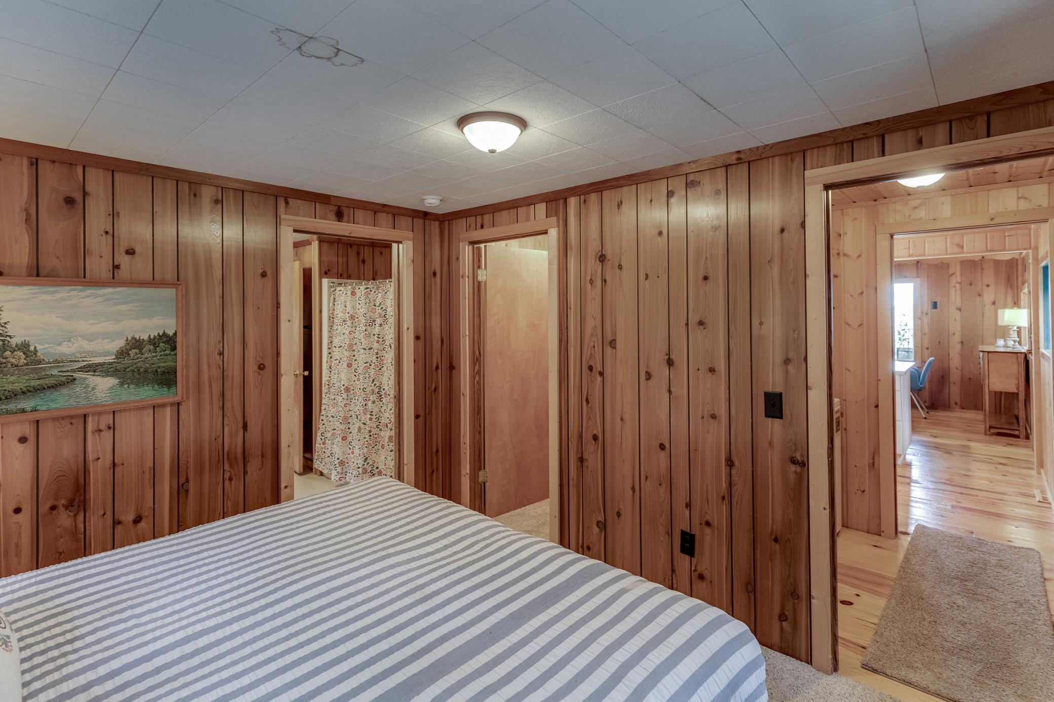 1945 single family home for sale at 4109 Long Beach Drive NW in Hackensack, MN — 2 bed, 1 bath (photo 14 of 30)