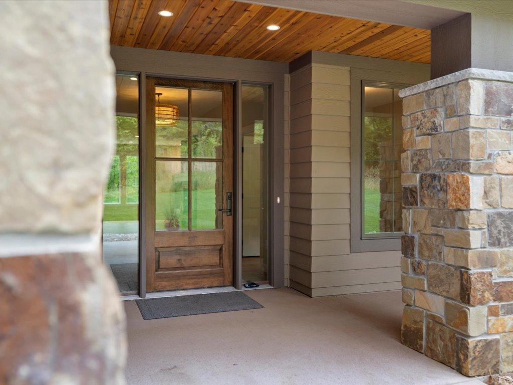 2026 single family home for sale at 29661 Percheron Drive in Breezy Point, MN — 3 bed, 2 bath (photo 2 of 39)