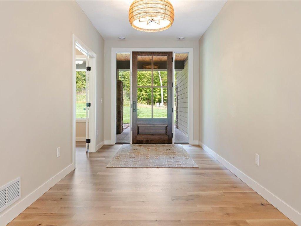 2026 single family home for sale at 29661 Percheron Drive in Breezy Point, MN — 3 bed, 2 bath (photo 4 of 39)