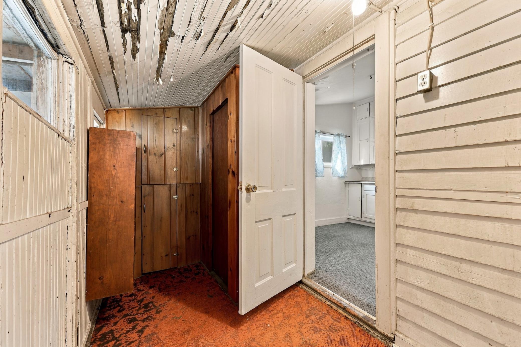 1940 single family home for sale at 212 10th Street N in Breckenridge, MN — 2 bed, 1 bath (photo 20 of 30)