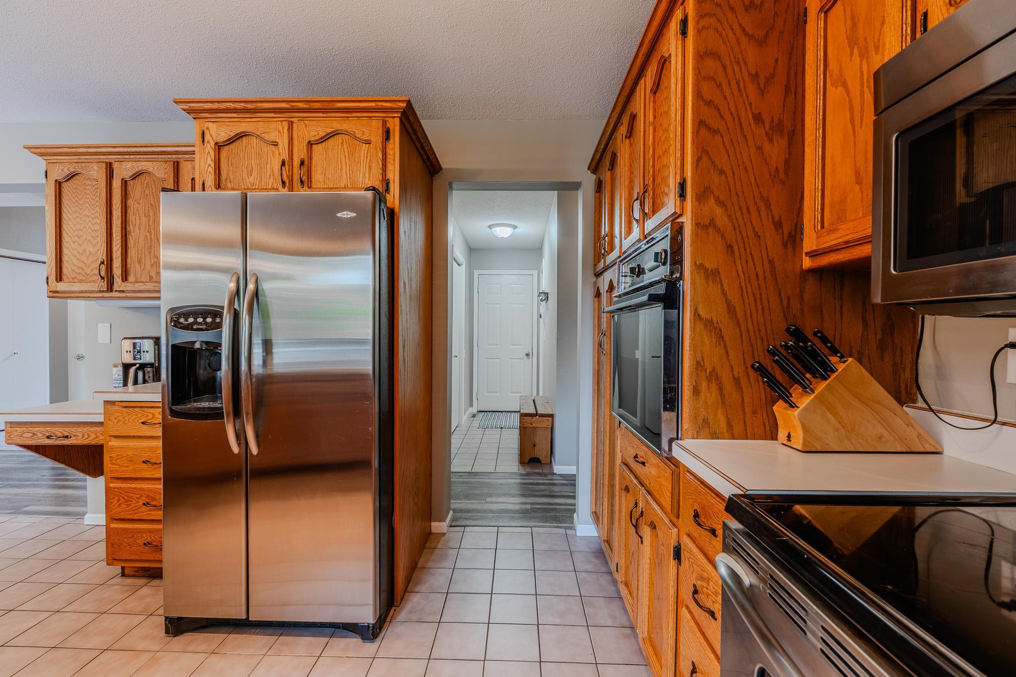 1990 single family home for sale at 1814 32nd Street S in Moorhead, MN — 6 bed, 4 bath (photo 26 of 71)