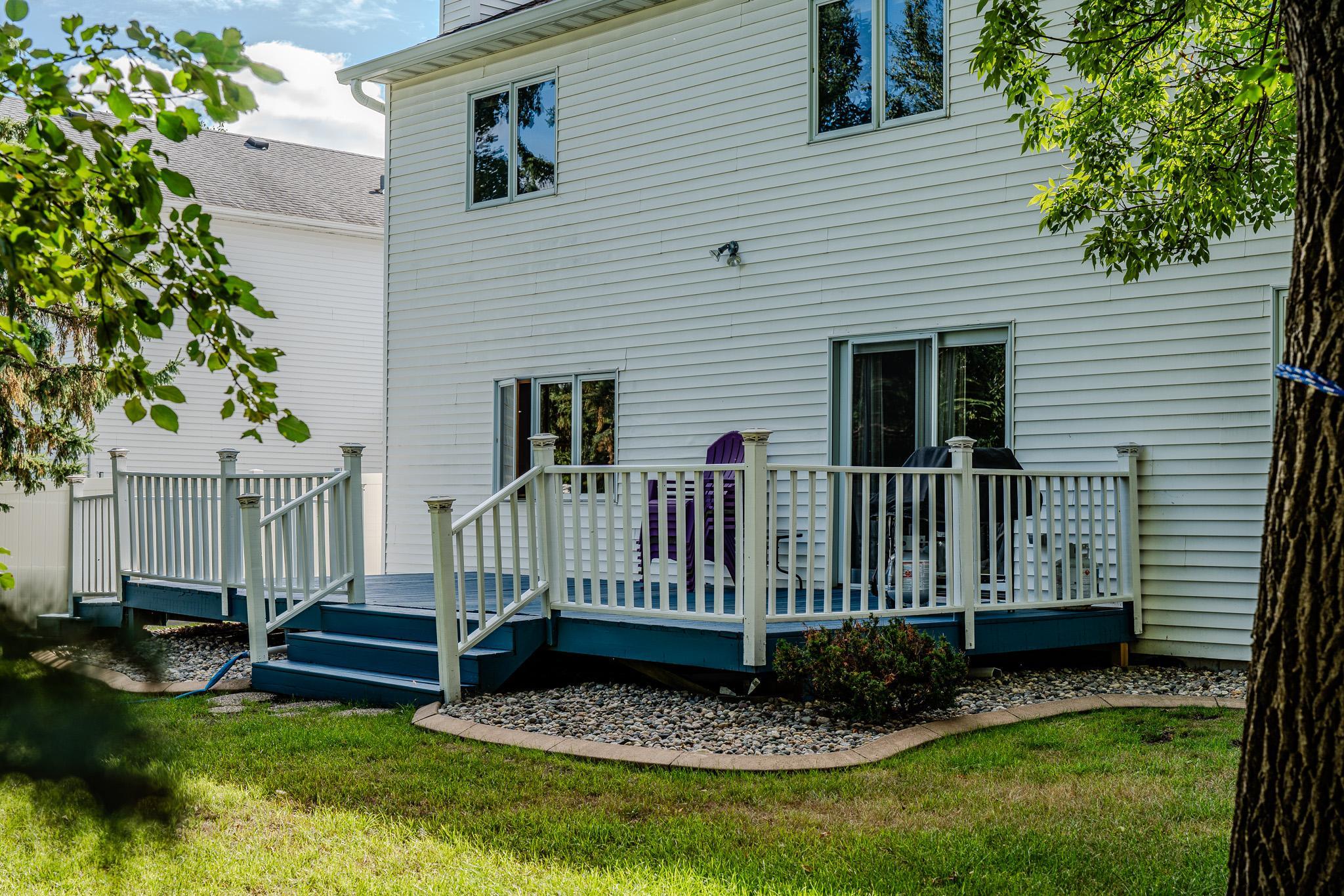 1990 single family home for sale at 1814 32nd Street S in Moorhead, MN — 6 bed, 4 bath (photo 62 of 71)