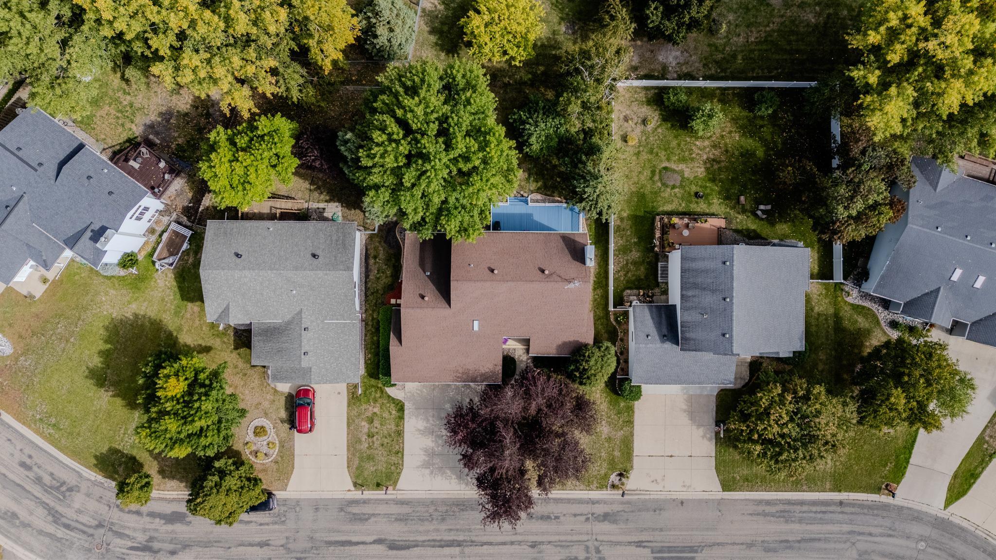 1990 single family home for sale at 1814 32nd Street S in Moorhead, MN — 6 bed, 4 bath (photo 66 of 71)