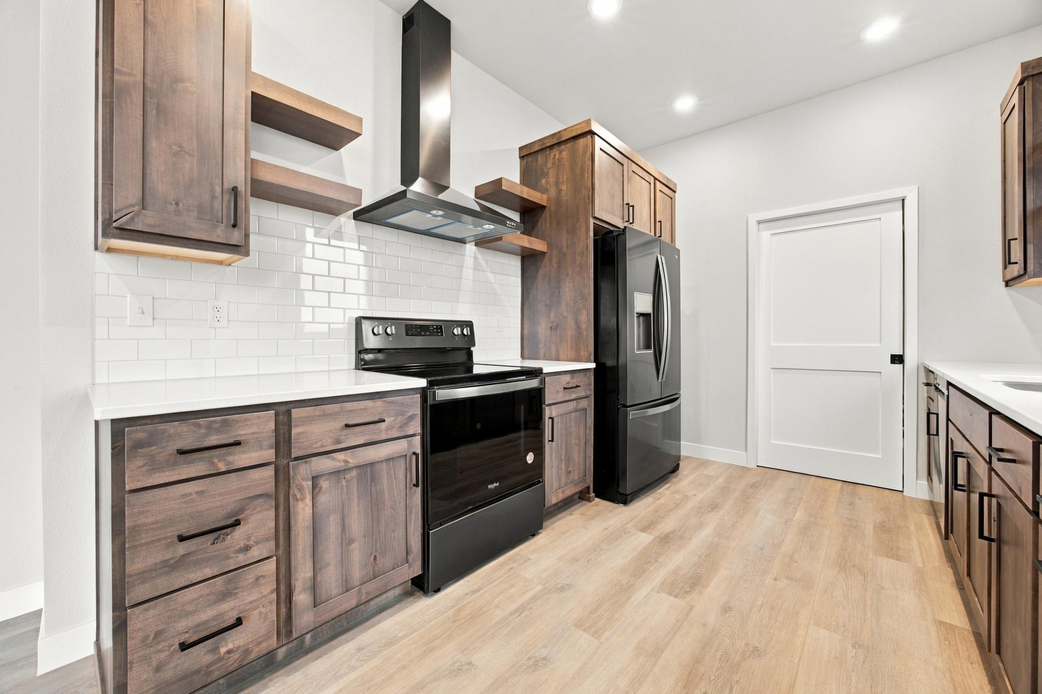 2024 condo for sale at 4470 24th Avenue S, Unit 604 in Fargo, ND — 1 bed, 2 bath (photo 11 of 16)