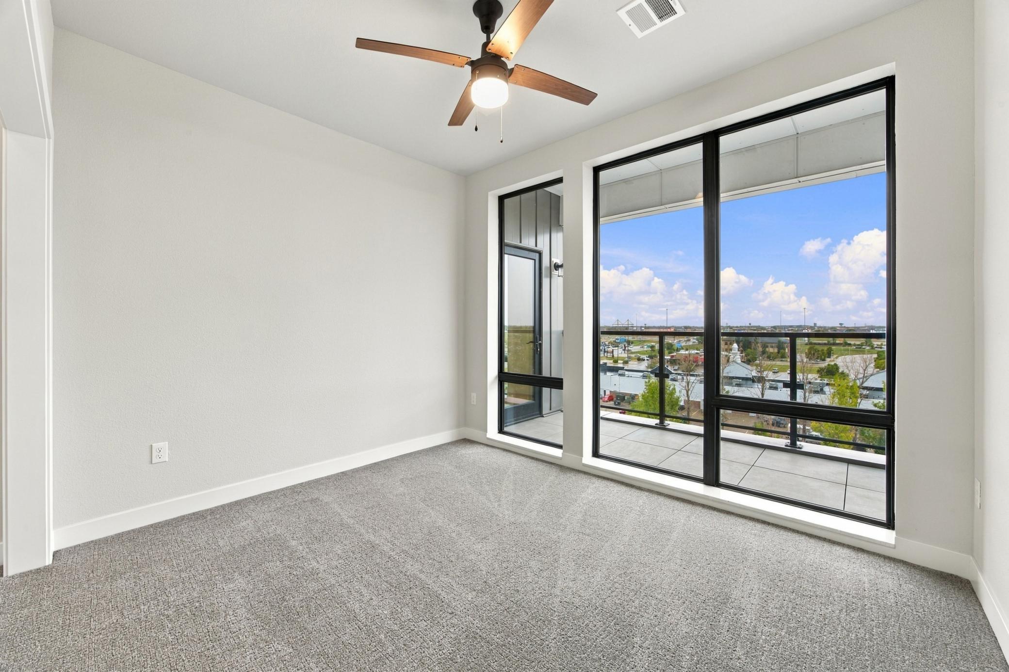 2024 condo for sale at 4470 24th Avenue S, Unit 606 in Fargo, ND — 2 bed, 2 bath (photo 12 of 21)