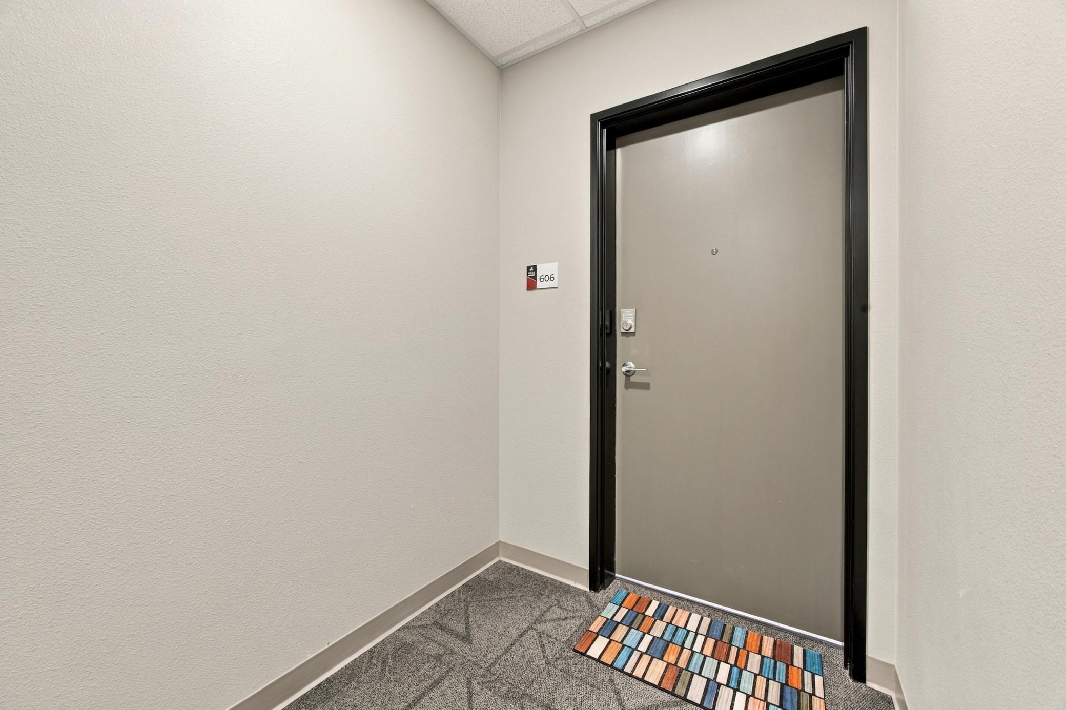 2024 condo for sale at 4470 24th Avenue S, Unit 606 in Fargo, ND — 2 bed, 2 bath (photo 5 of 21)