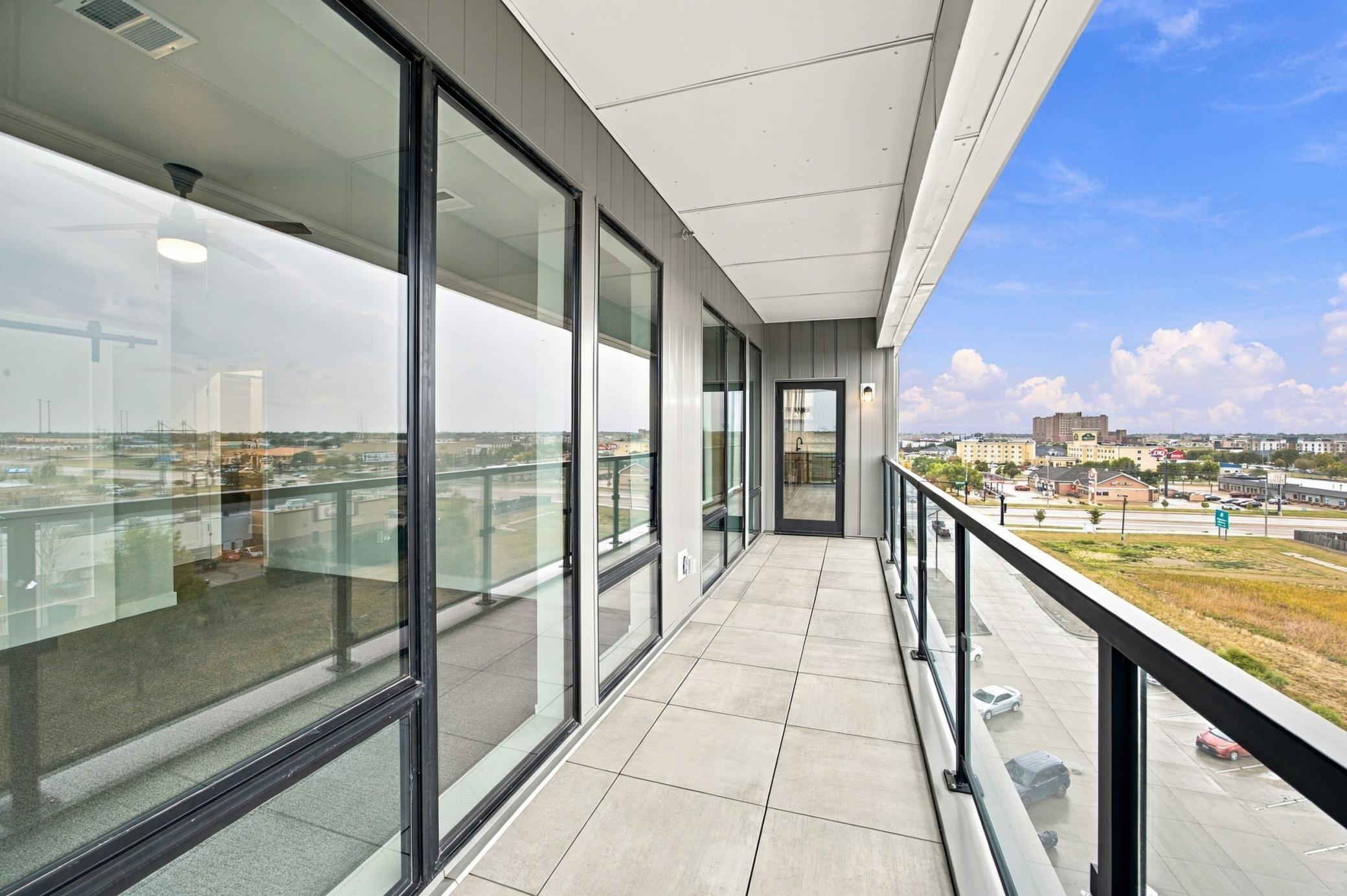 2024 condo for sale at 4470 24th Avenue S, Unit 606 in Fargo, ND — 2 bed, 2 bath (photo 10 of 21)