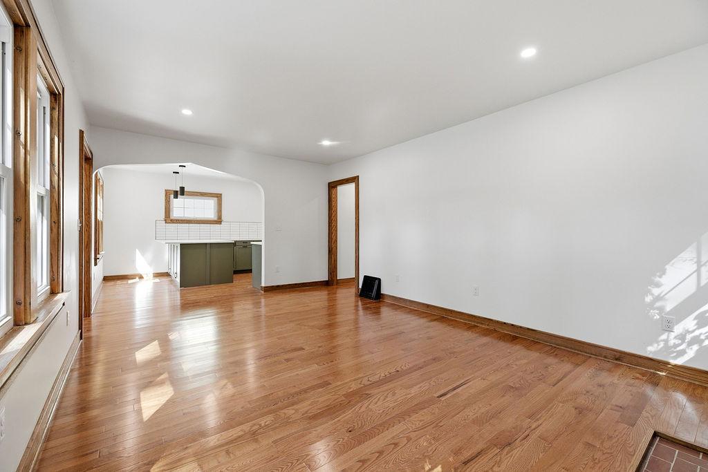 1931 single family home for sale at 1510 8th Street S in Fargo, ND — 4 bed, 3 bath (photo 13 of 53)