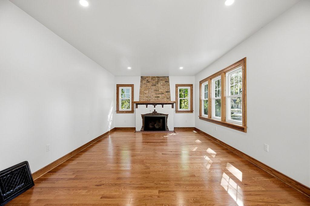 1931 single family home for sale at 1510 8th Street S in Fargo, ND — 4 bed, 3 bath (photo 16 of 53)