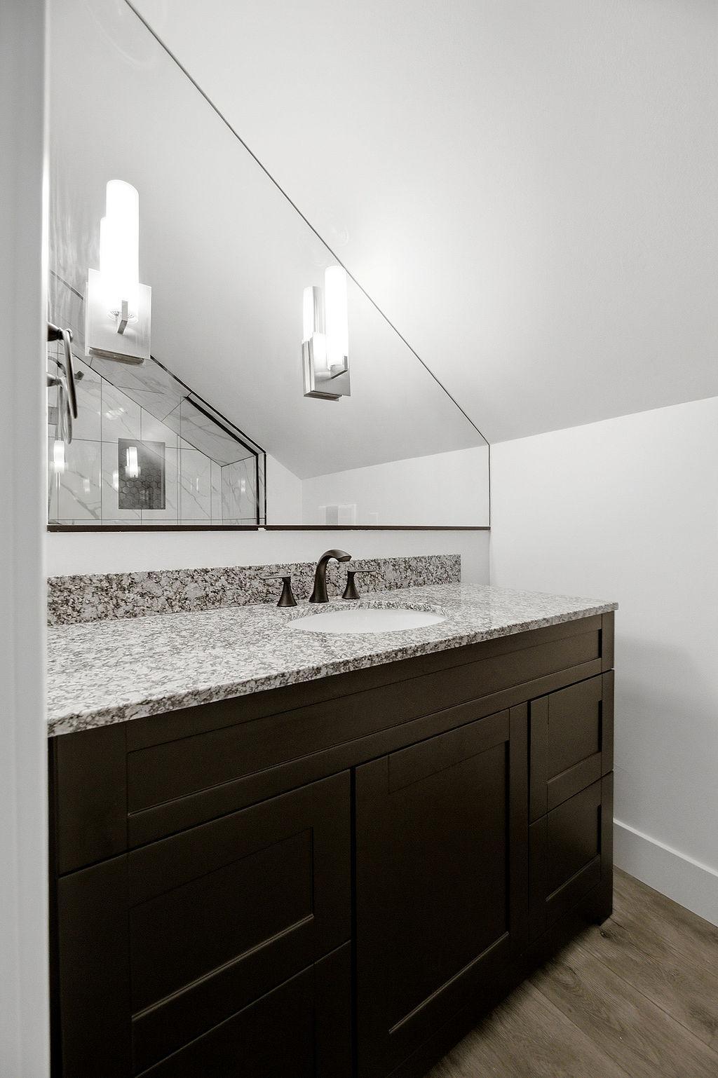 1931 single family home for sale at 1510 8th Street S in Fargo, ND — 4 bed, 3 bath (photo 33 of 53)