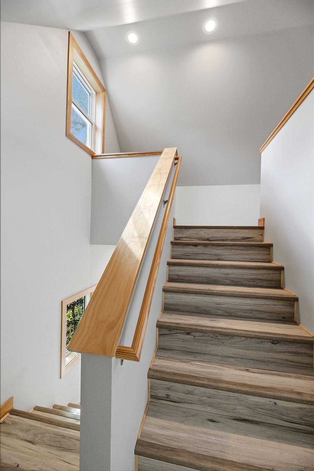 1931 single family home for sale at 1510 8th Street S in Fargo, ND — 4 bed, 3 bath (photo 6 of 53)