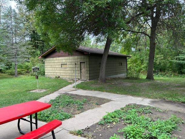 1956 single family home for sale at 1901 S Pokegama Avenue in Grand Rapids, MN — 3 bed, 2 bath (photo 37 of 53)