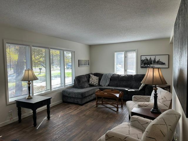 1956 single family home for sale at 1901 S Pokegama Avenue in Grand Rapids, MN — 3 bed, 2 bath (photo 7 of 53)