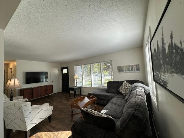 1956 single family home for sale at 1901 S Pokegama Avenue in Grand Rapids, MN — 3 bed, 2 bath (photo 9 of 53)