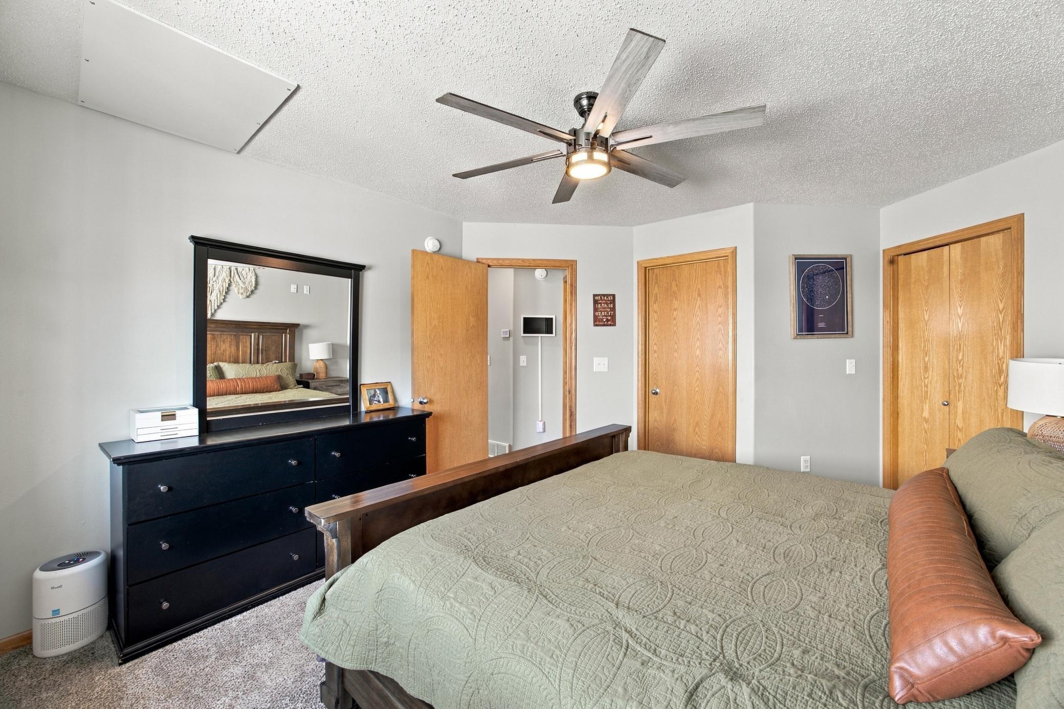 2005 twin home for sale at 3600 11th Street S in Moorhead, MN — 3 bed, 2 bath (photo 12 of 30)