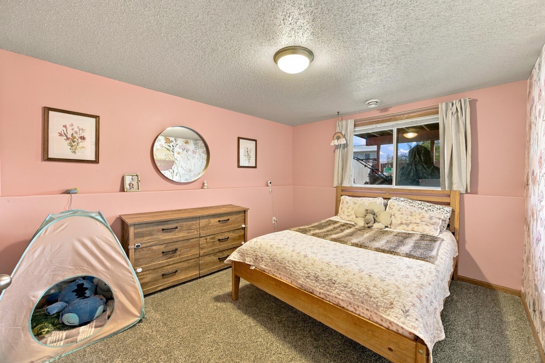 2005 twin home for sale at 3600 11th Street S in Moorhead, MN — 3 bed, 2 bath (photo 17 of 30)