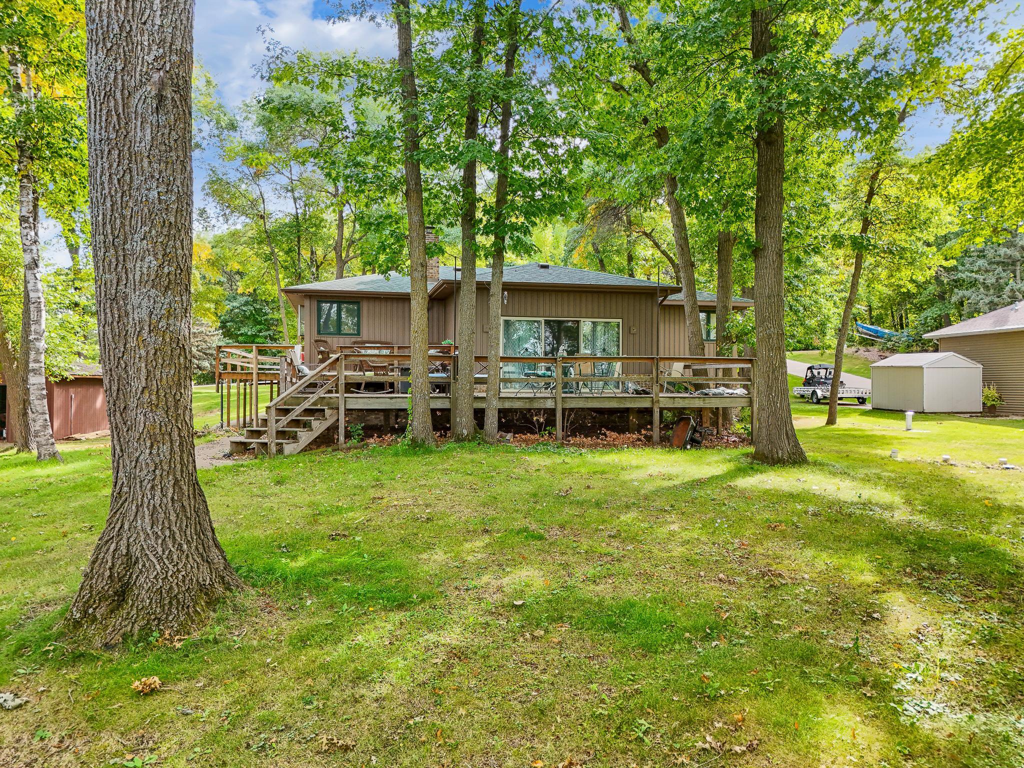 1977 single family home for sale at 40257 Aerovilla Rd in Perham, MN — 3 bed, 3 bath (photo 3 of 67)