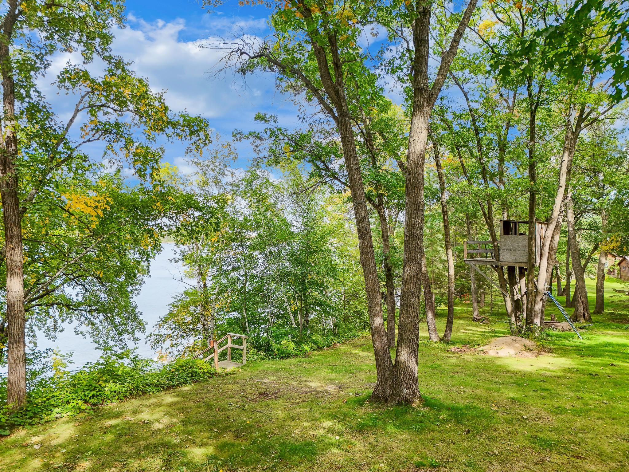1977 single family home for sale at 40257 Aerovilla Rd in Perham, MN — 3 bed, 3 bath (photo 6 of 67)
