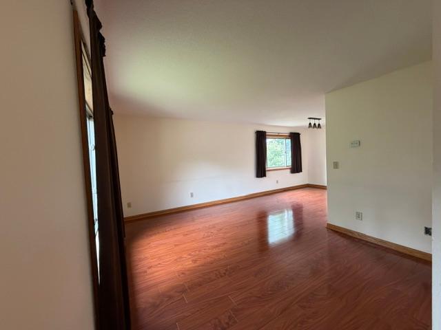1987 single family home for sale at 399 Lund Street in New York Mills, MN — 4 bed, 3 bath (photo 11 of 41)