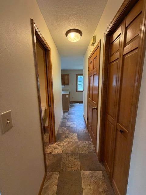 1987 single family home for sale at 399 Lund Street in New York Mills, MN — 4 bed, 3 bath (photo 12 of 41)