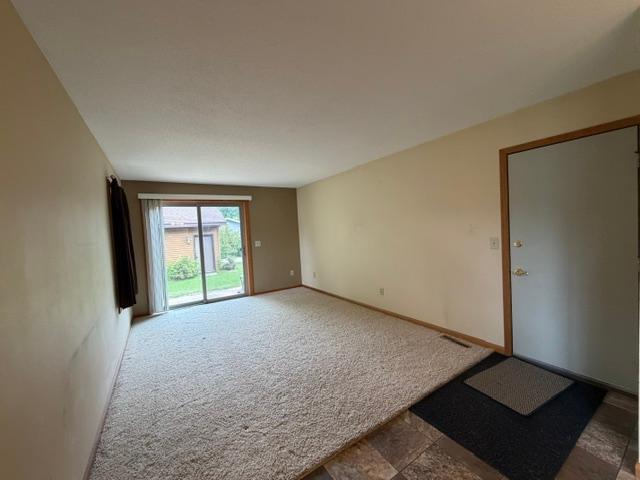 1987 single family home for sale at 399 Lund Street in New York Mills, MN — 4 bed, 3 bath (photo 15 of 41)