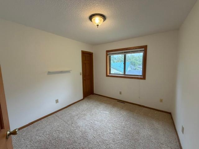 1987 single family home for sale at 399 Lund Street in New York Mills, MN — 4 bed, 3 bath (photo 34 of 41)