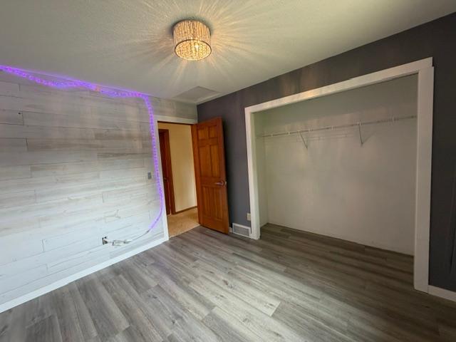 1987 single family home for sale at 399 Lund Street in New York Mills, MN — 4 bed, 3 bath (photo 36 of 41)