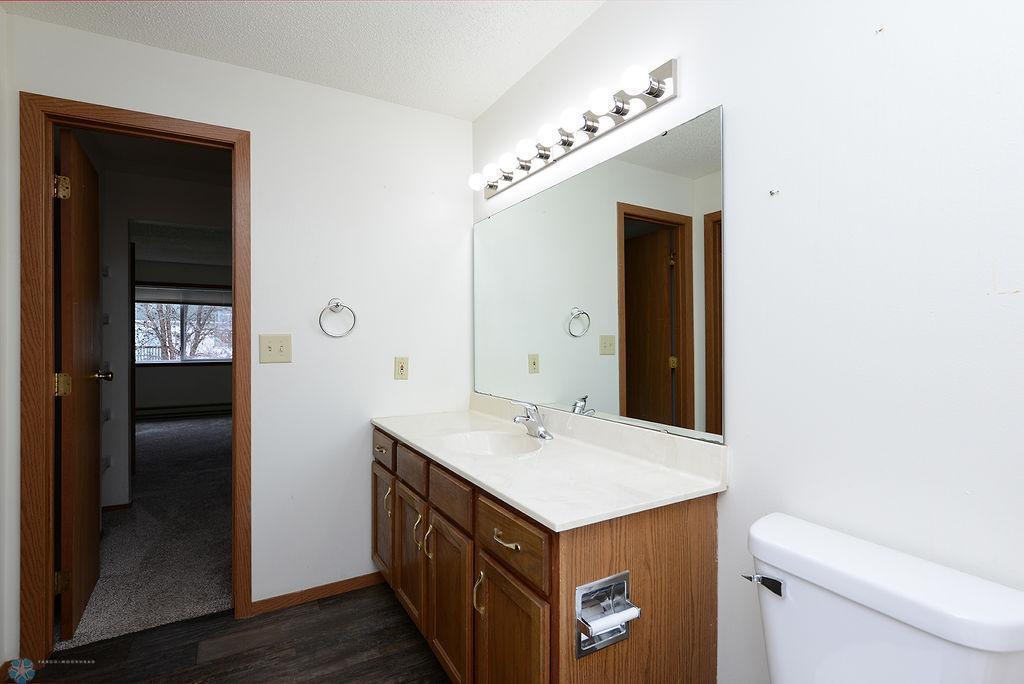 1995 twin home for sale at 3532 32nd Street S in Fargo, ND — 3 bed, 2 bath (photo 14 of 25)