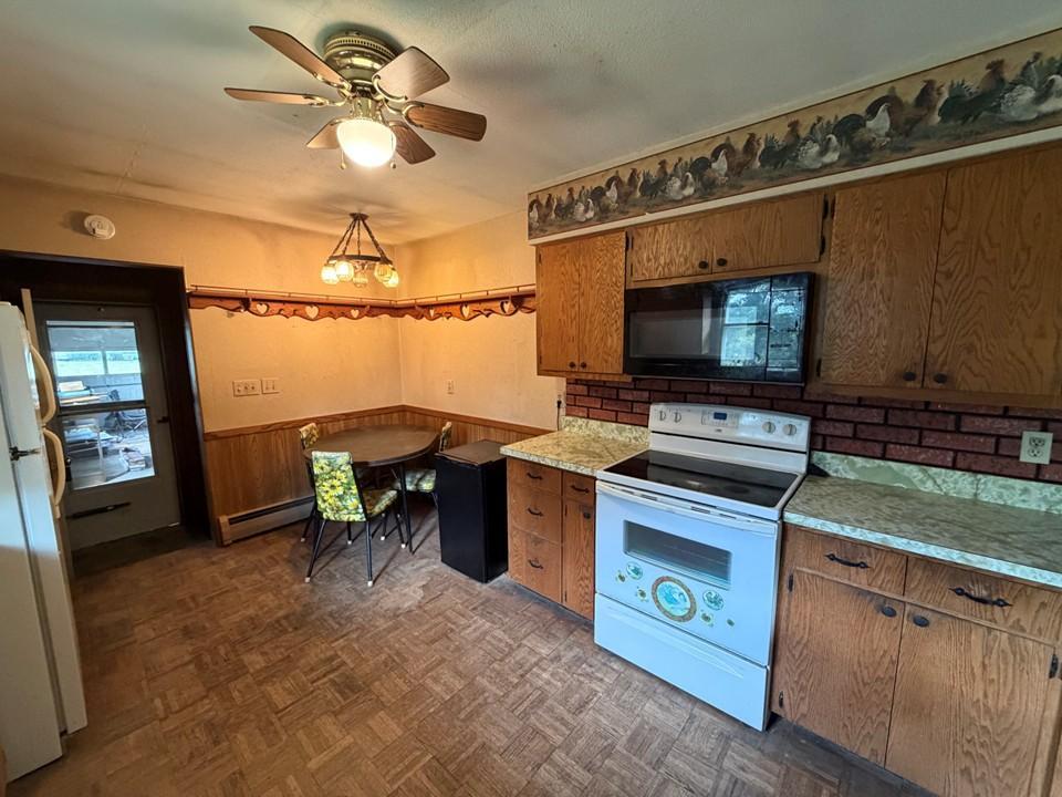 1972 single family home for sale at 13890 County Road 1 NW in Evansville, MN — 3 bed, 2 bath (photo 34 of 61)