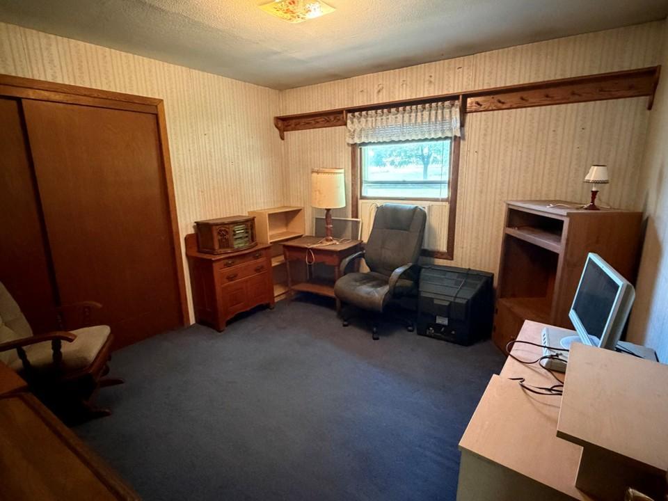 1972 single family home for sale at 13890 County Road 1 NW in Evansville, MN — 3 bed, 2 bath (photo 38 of 61)